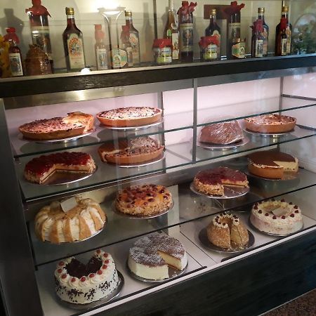 كنيبيس Hotel Cafe Gunter المظهر الخارجي الصورة